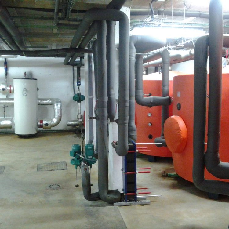 Auditoría energética de las instalaciones térmicas de la piscina municipal de Castilleja de la Cuesta