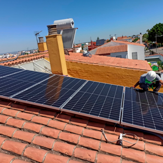 La Agencia Andaluza de la Energía incrementa el presupuesto para ayudas de autoconsumo de su programa regional hasta los 51 millones de euros